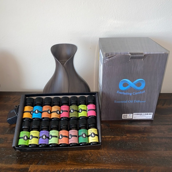 Everlasting Comfort Essential Oil Difuser w/16 Essential Oils Brand New - Picture 3 of 5